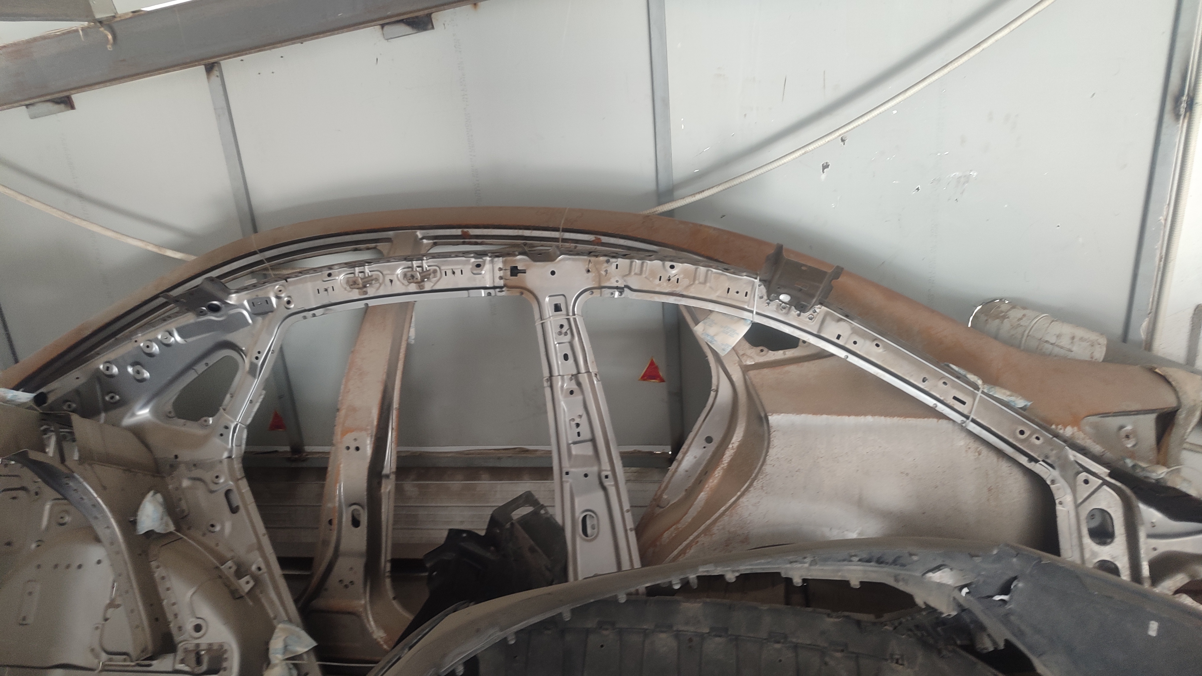 ساید دوبل بغل چپ بسترن b30